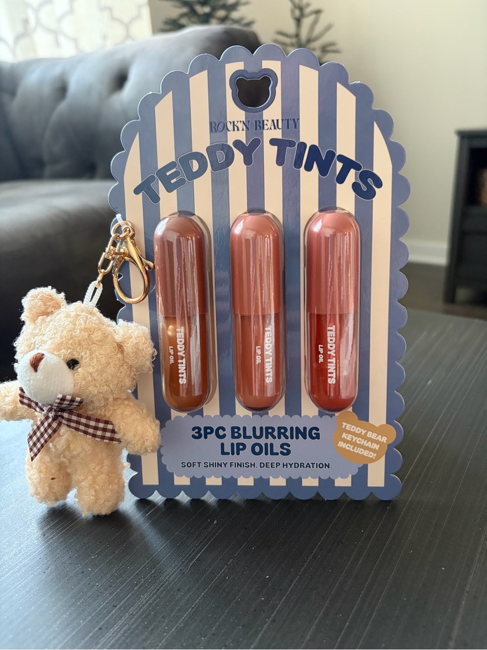 Teddy Tints 3pc Blurring Lip Oils with Teddy Keychain